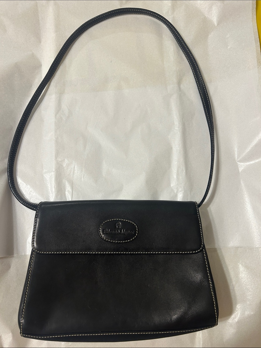 Etienne Aigner Black Leather Shoulder Bag with Contrast Stitching